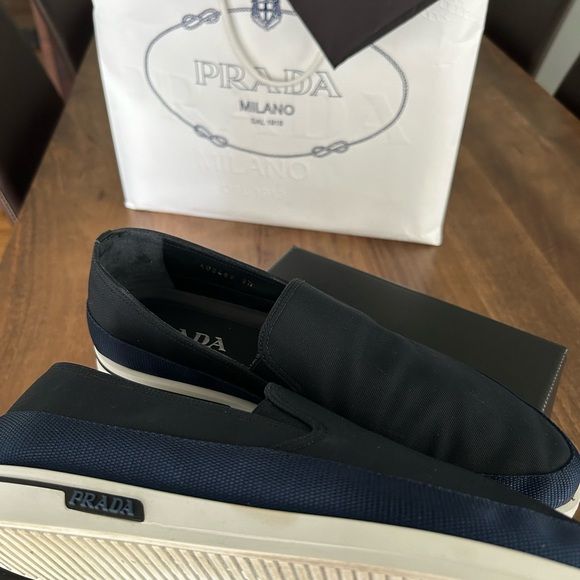 Original Prada shoes perfect condition. Worn ones - Picture 6 of 7